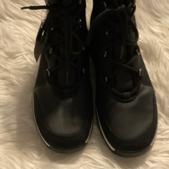 Kim Rogers Black Lace-Up Boots - Picture 8 of 10